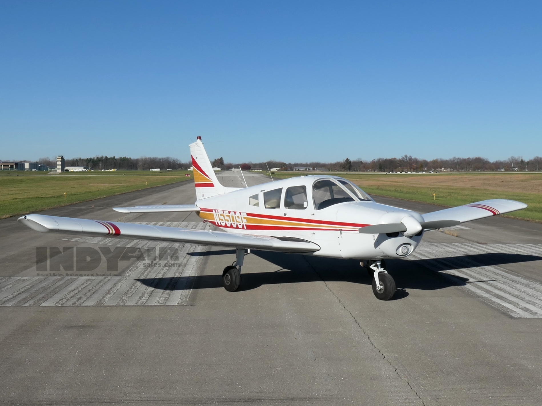 Piper Cherokee 140 - N5509F