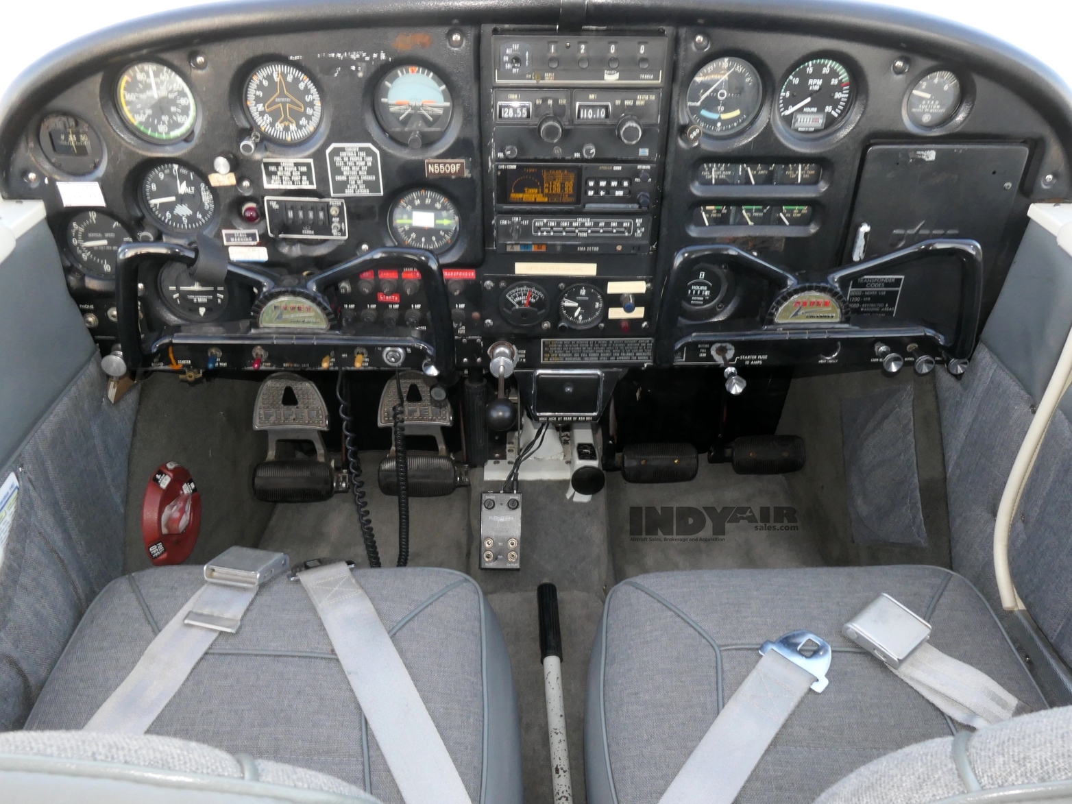 Piper Cherokee 140 - N5509F