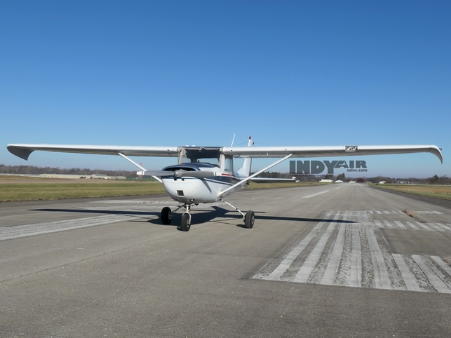 Cessna 150J - N5568G