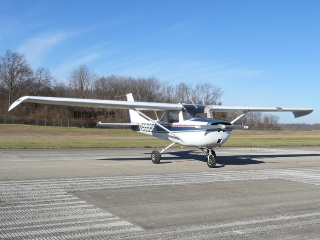 Cessna 150J - N5568G