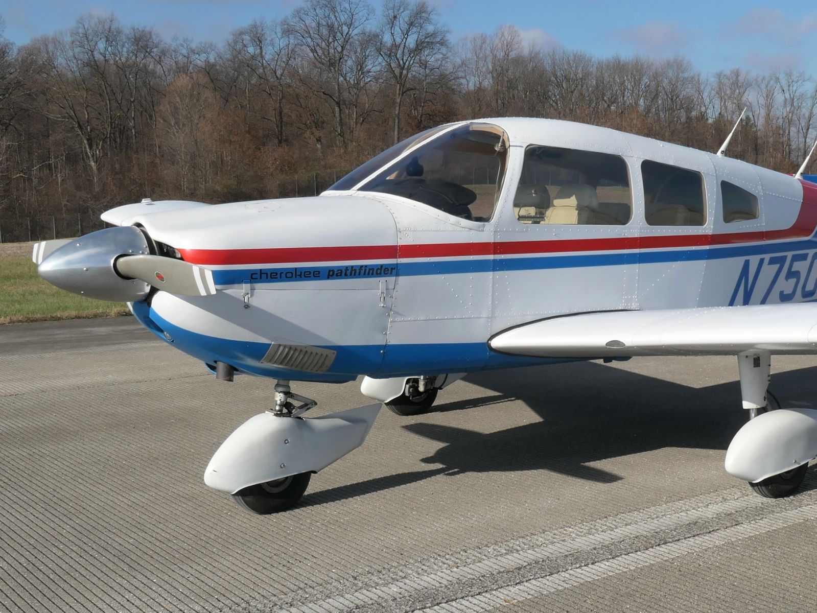 Piper Cherokee 235 - N75008