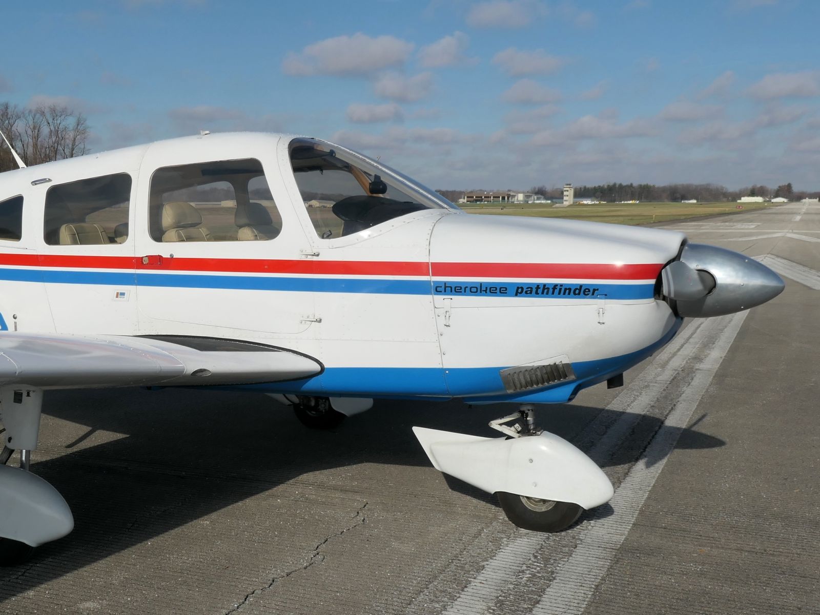 Piper Cherokee 235 - N75008