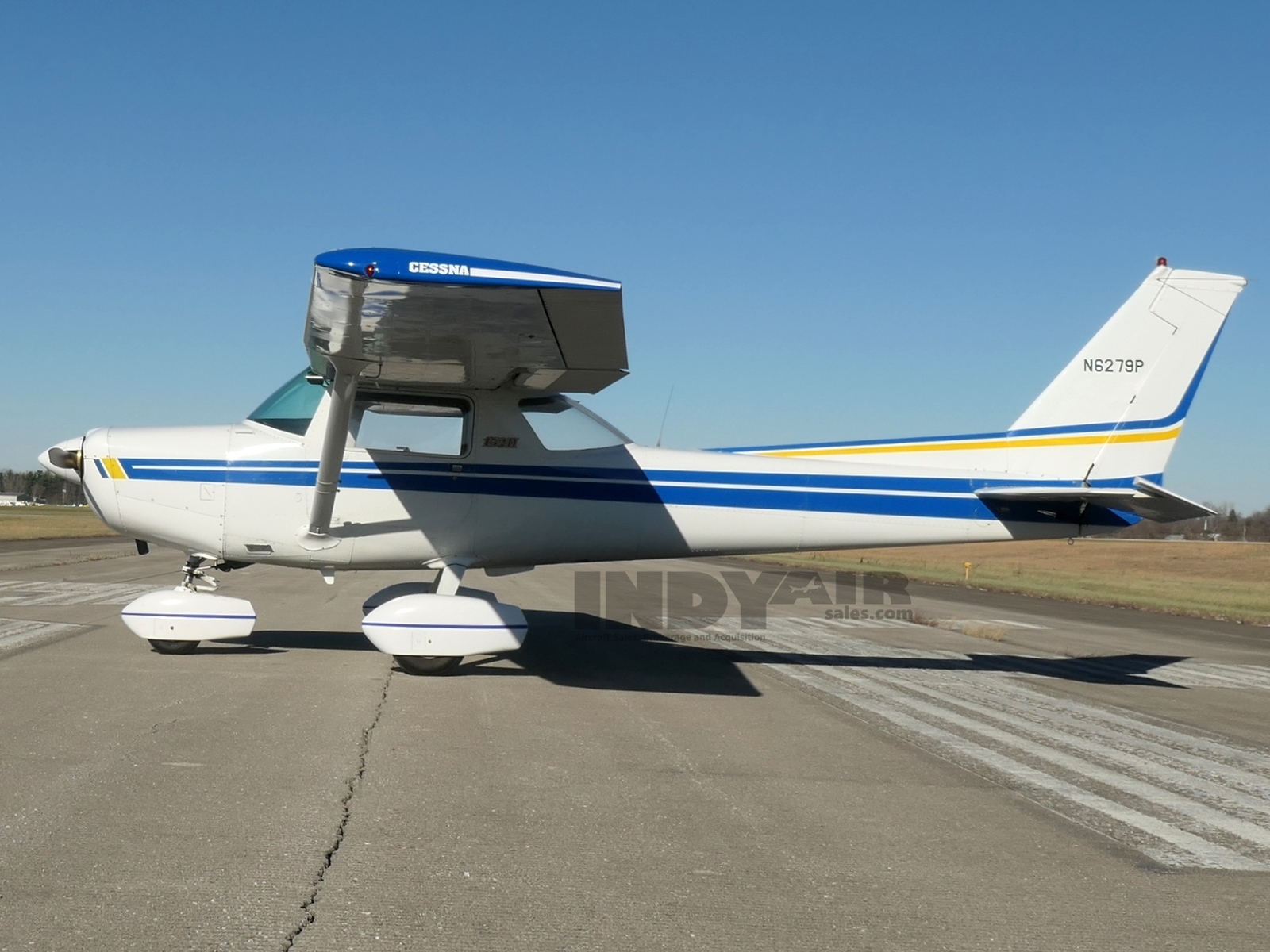 Cessna 152 - N6279P