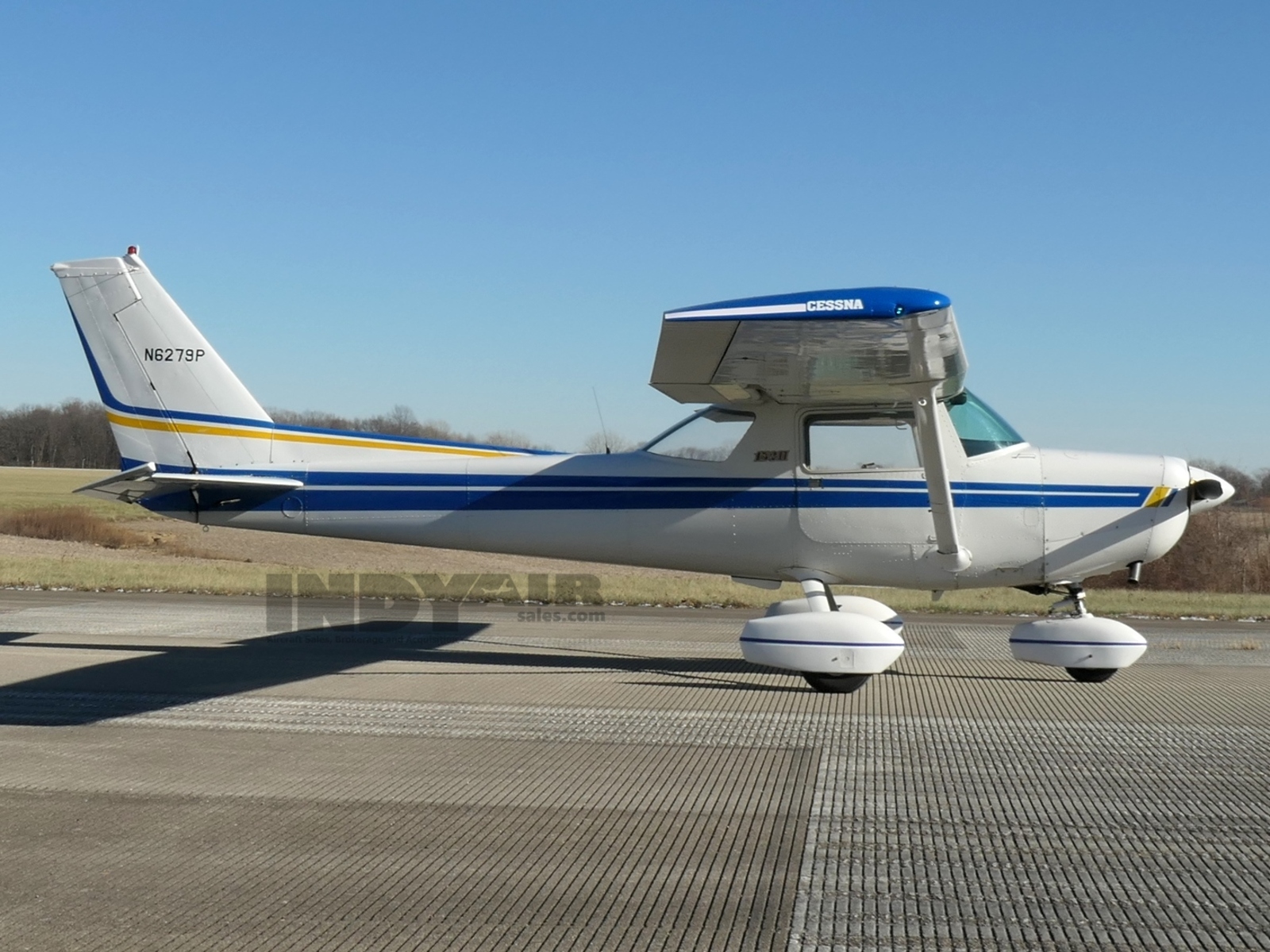 Cessna 152 - N6279P