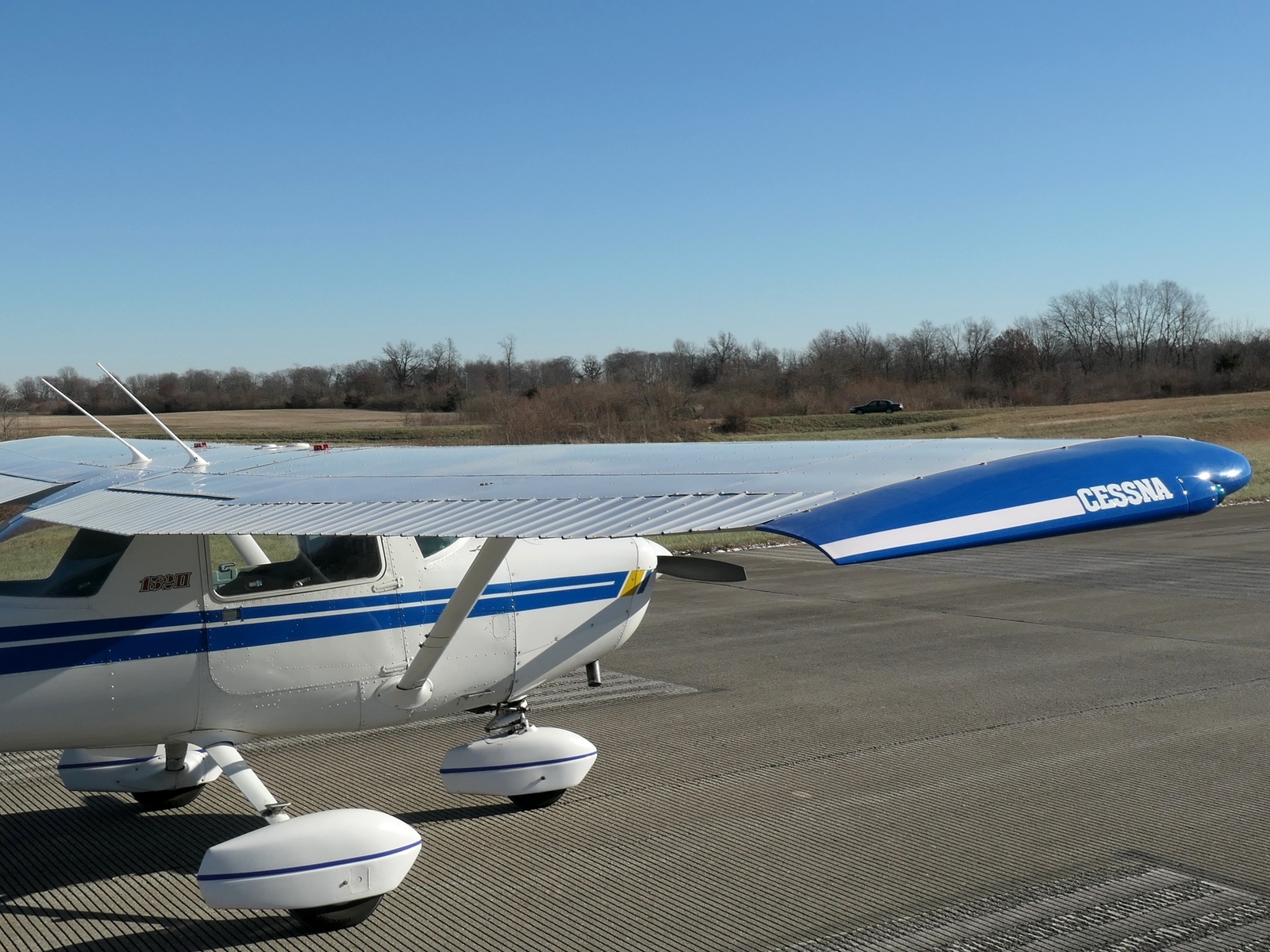 Cessna 152 - N6279P