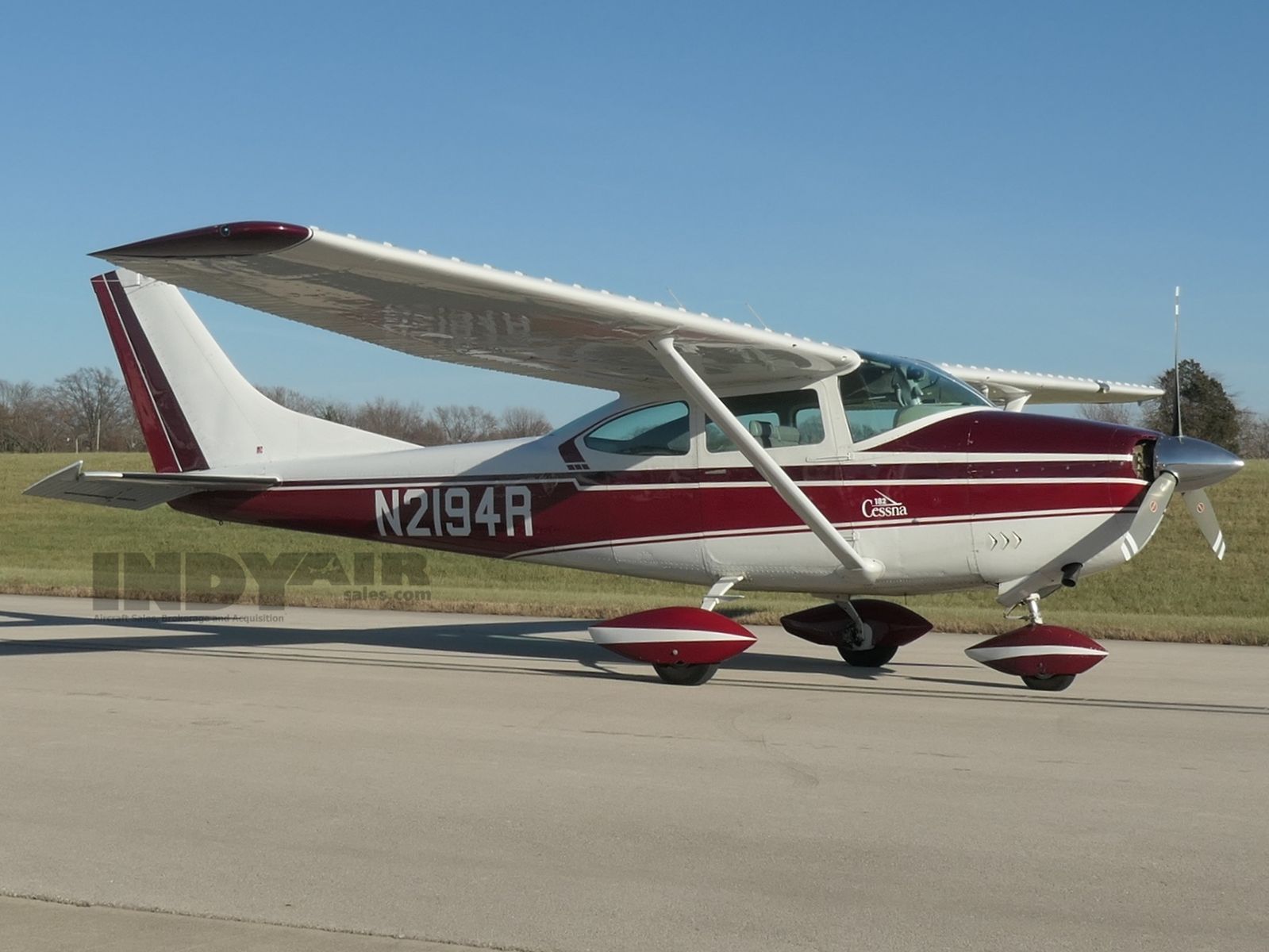 Cessna Skylane - N2194R