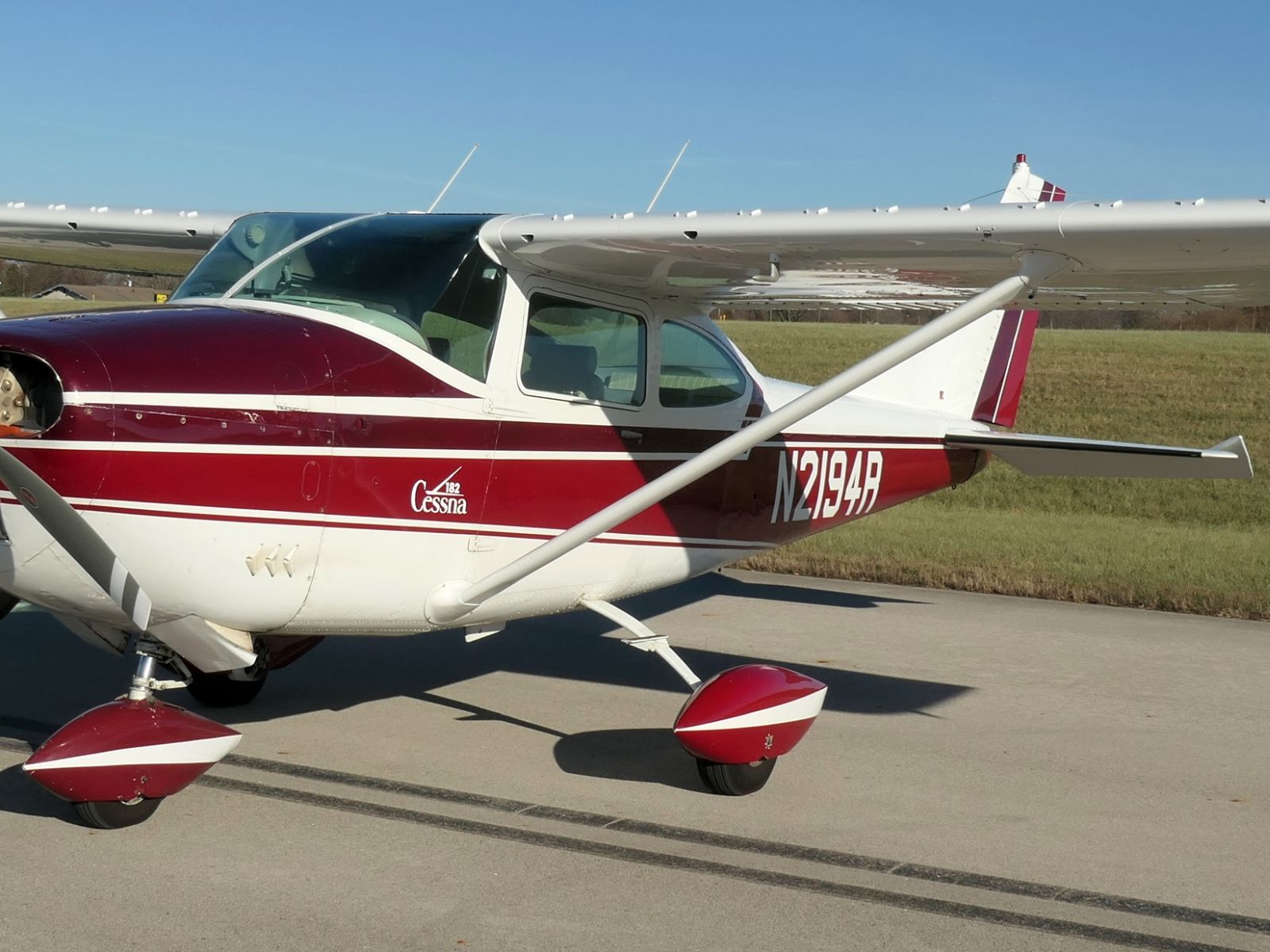 Cessna Skylane - N2194R