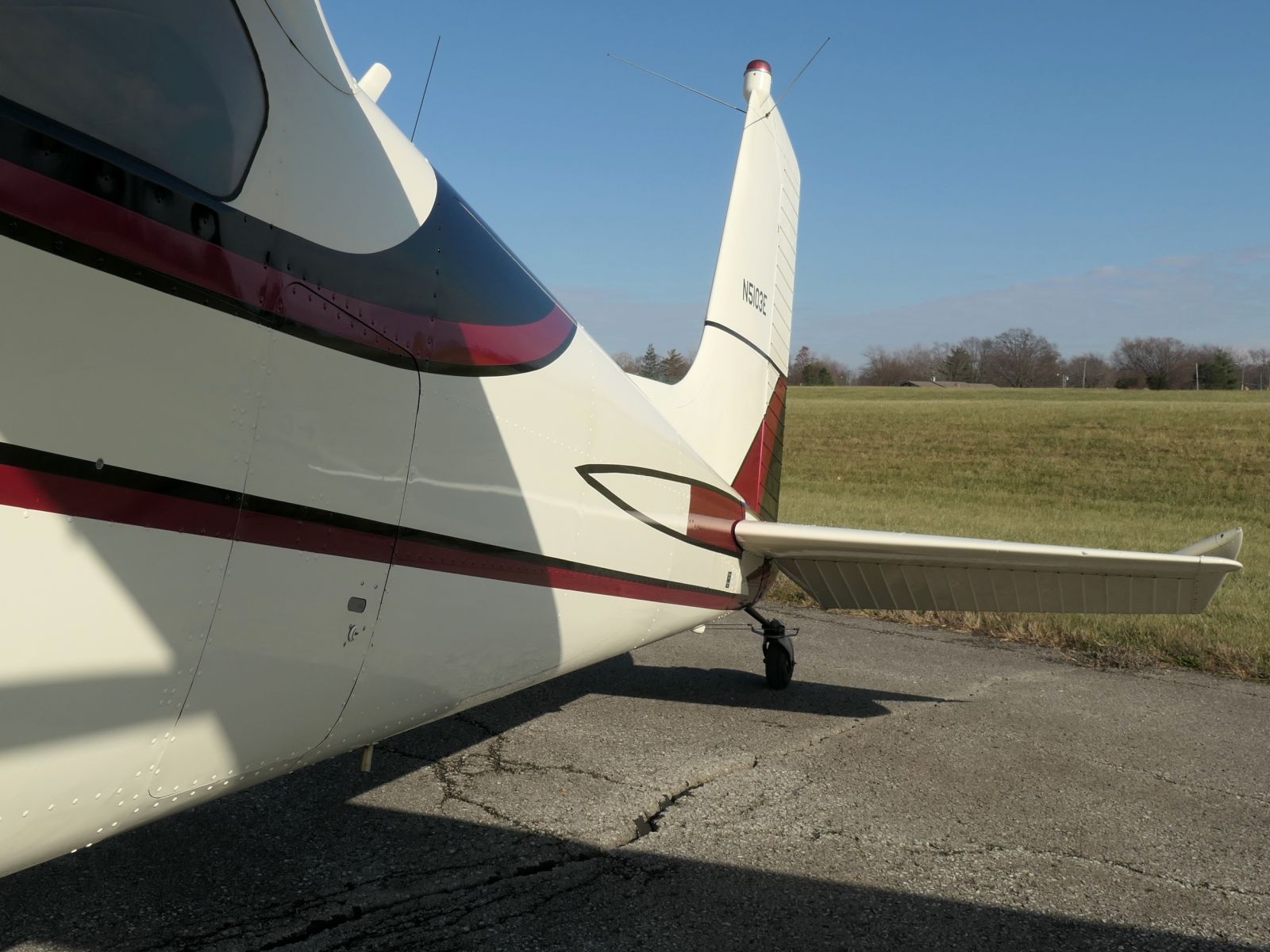 Cessna 180B - N5103E