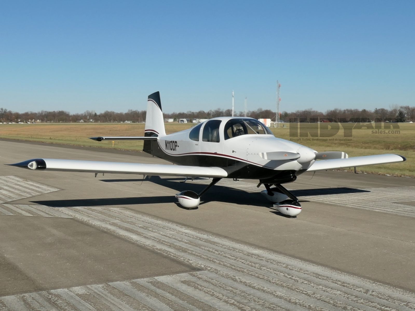 Vans RV-10 - N110DP