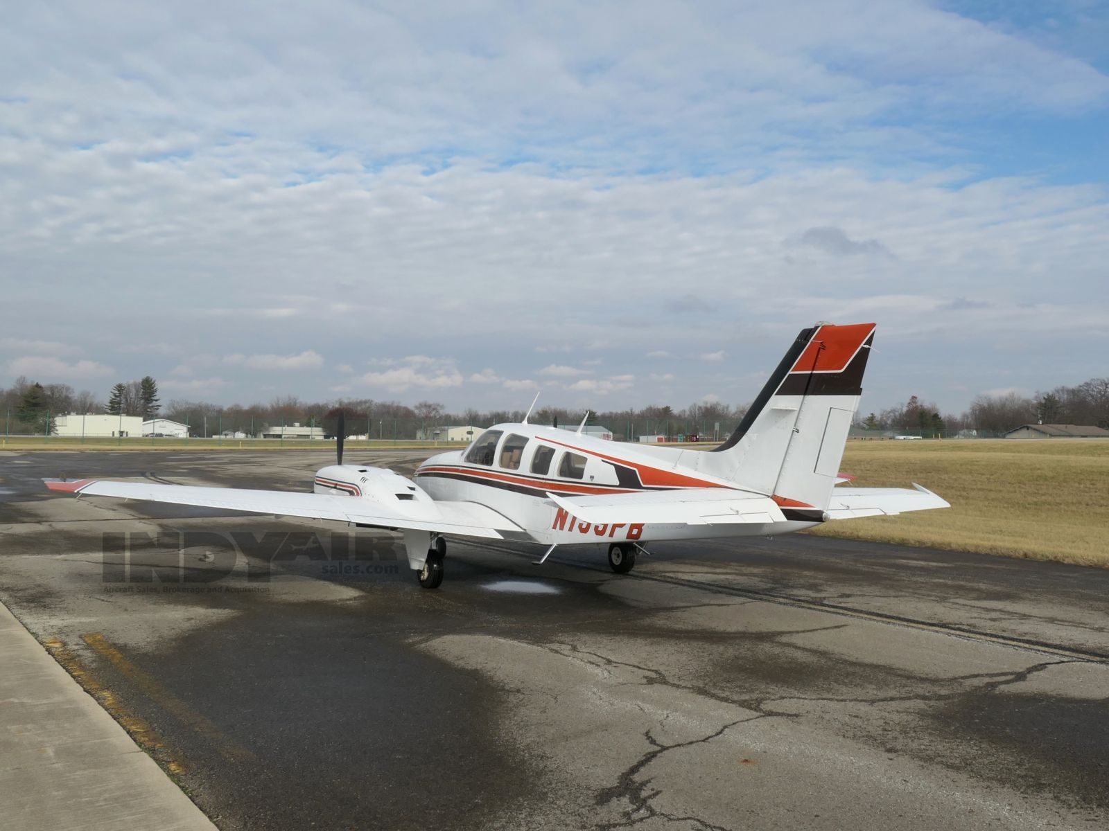 Beechcraft 58P - N199PB