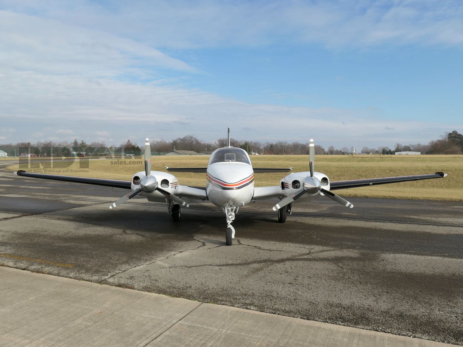 Beechcraft 58P - N199PB