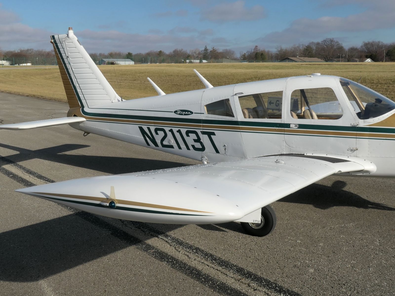 Piper Arrow - N2113T