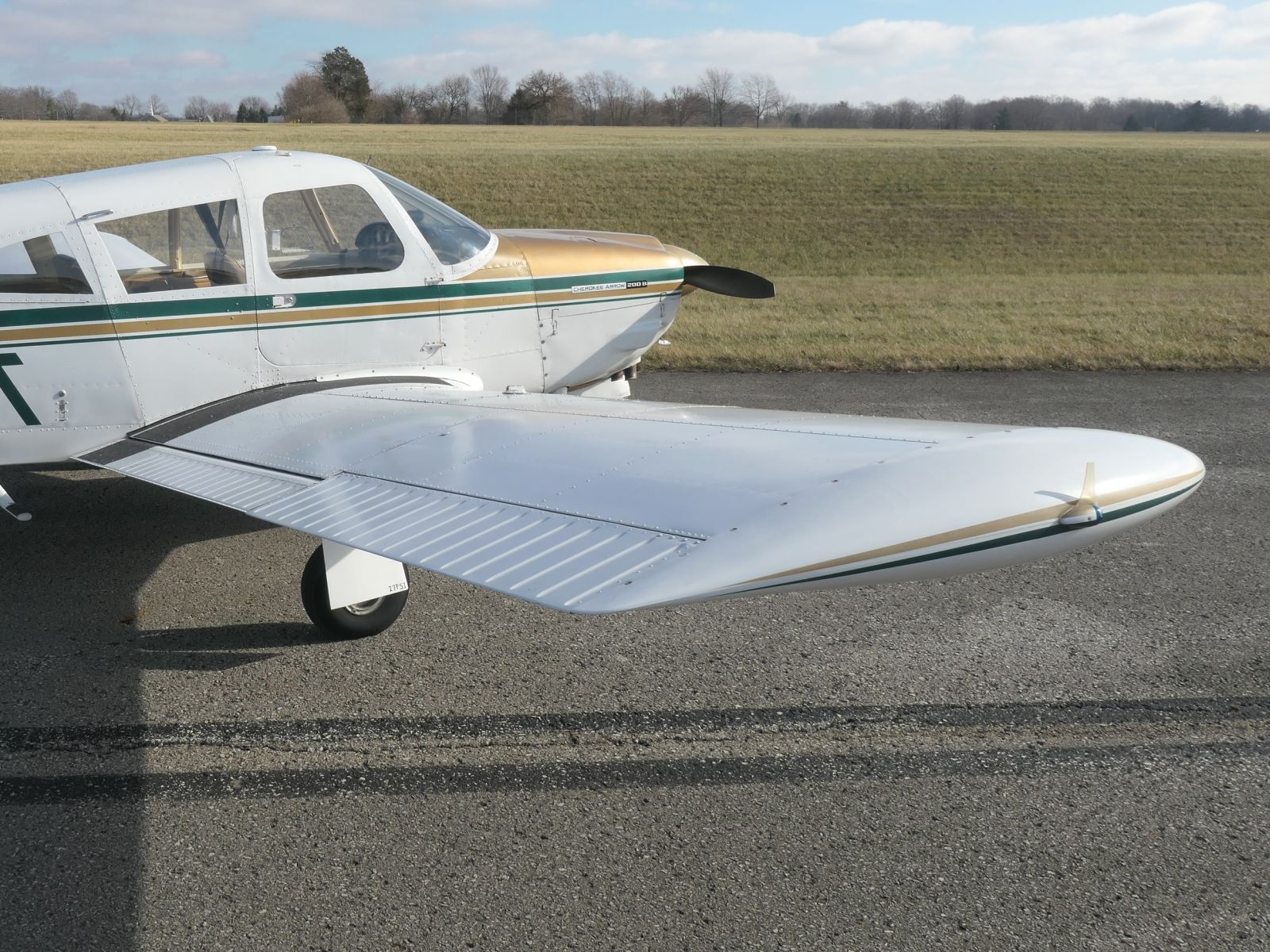 Piper Arrow - N2113T