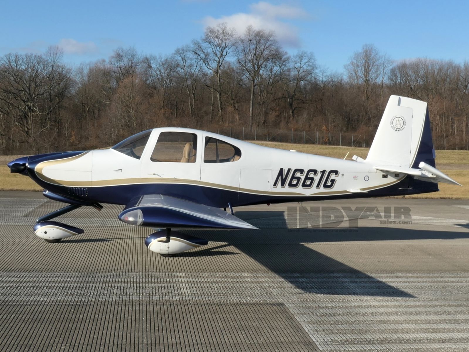 Vans RV-10 - N661G