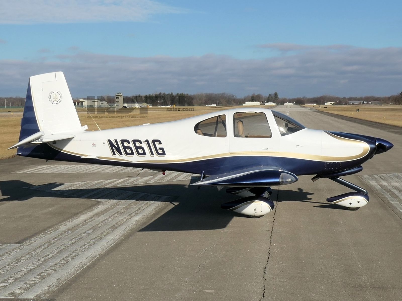 Vans RV-10 - N661G