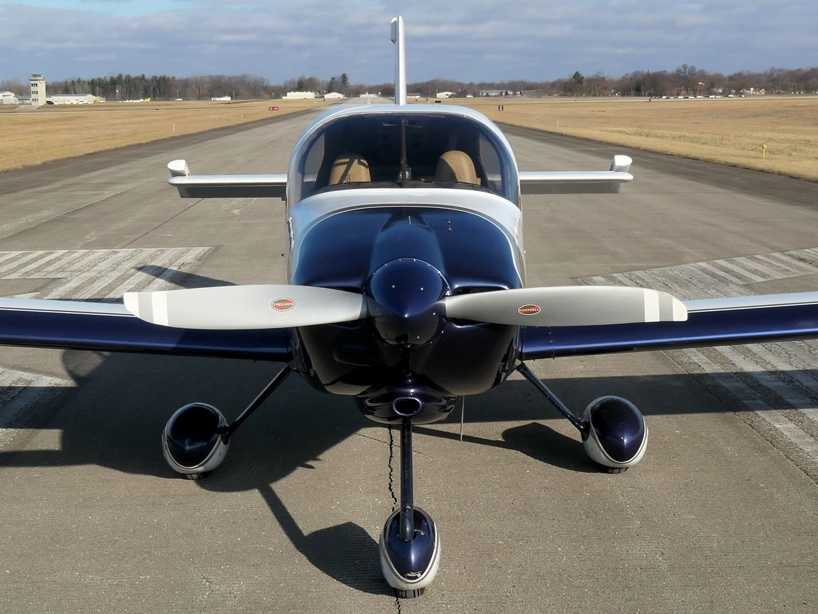 Vans RV-10 - N661G