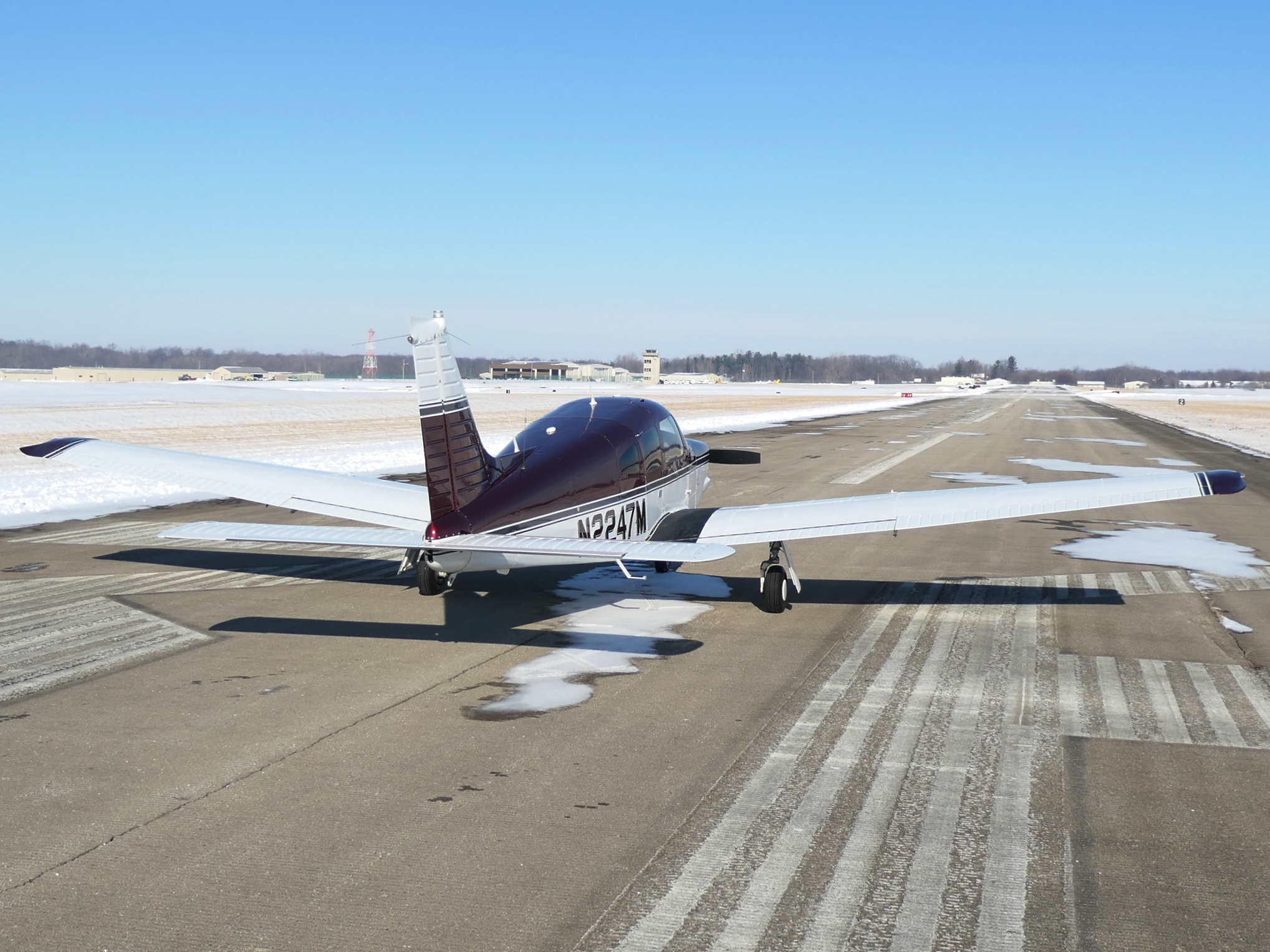 Piper Arrow 201 - N2247M