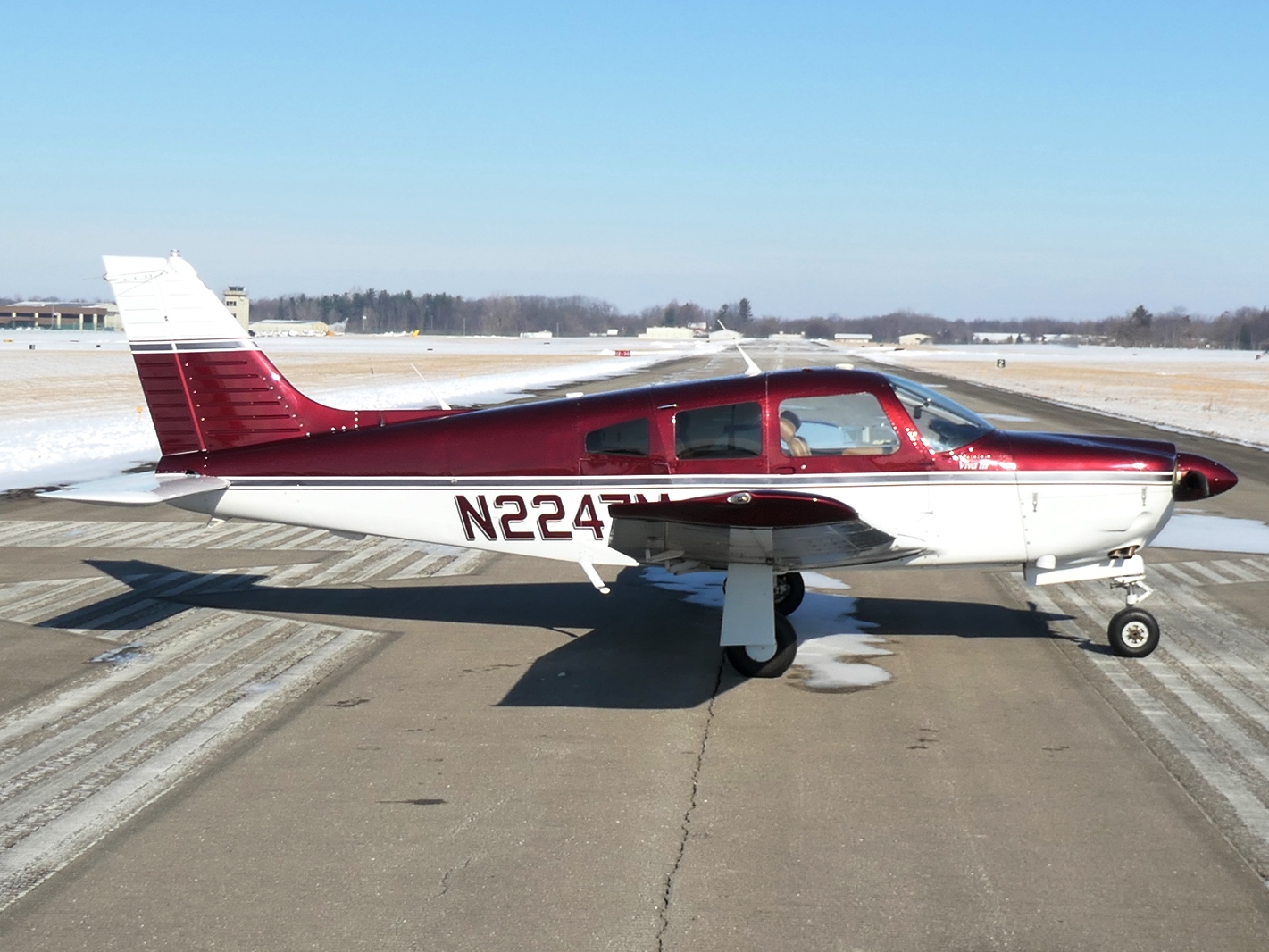 Piper Arrow 201 - N2247M