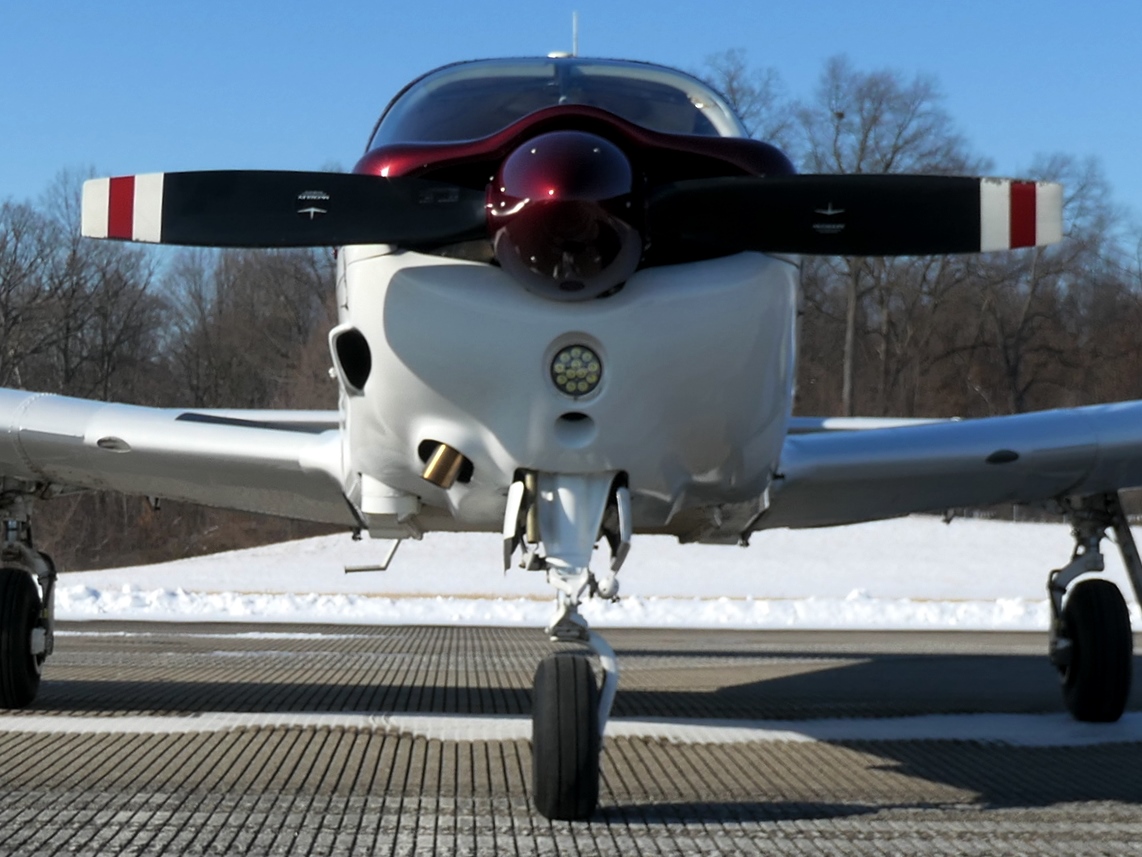 Piper Arrow 201 - N2247M