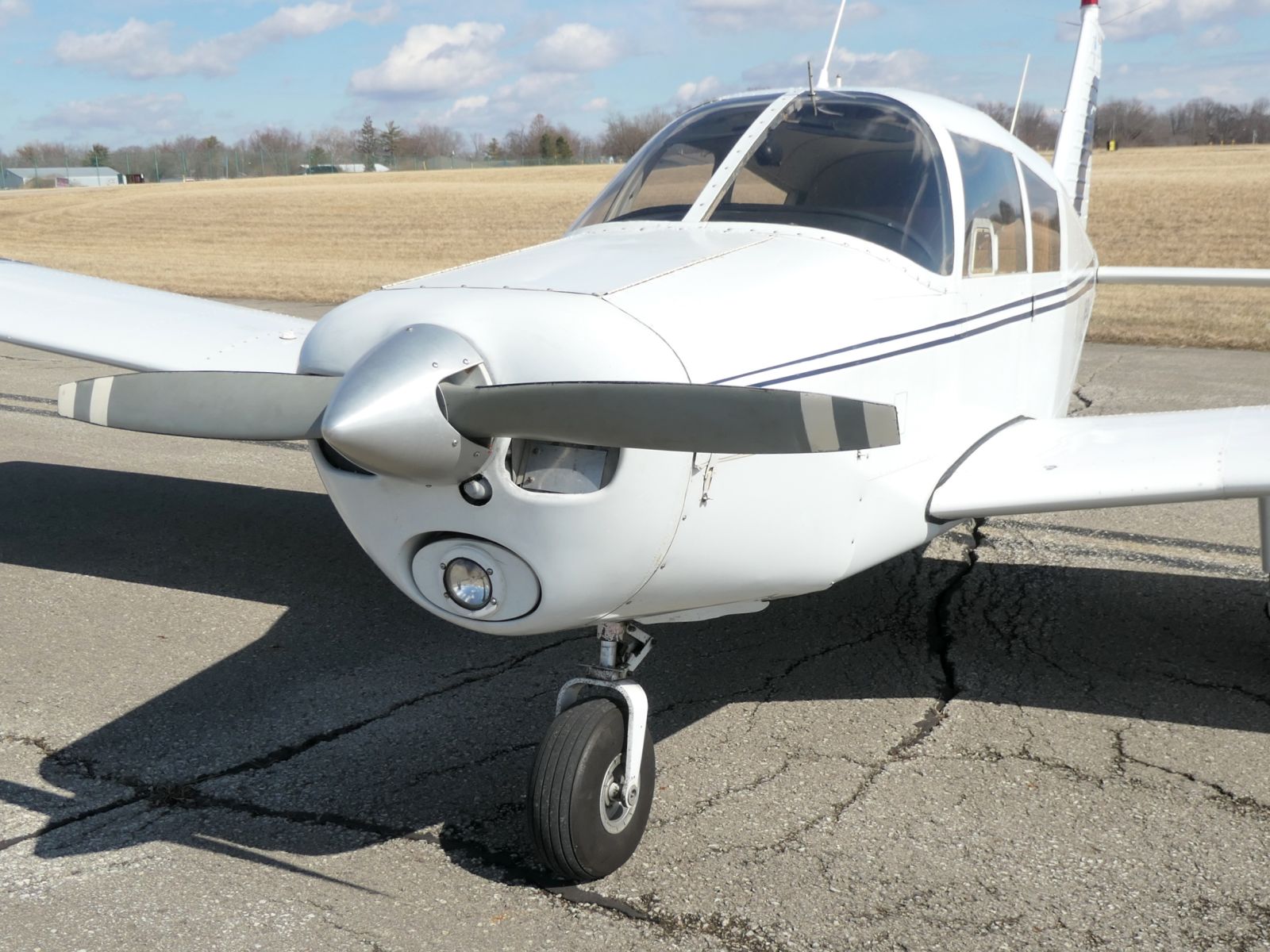 Piper Cherokee 28-160 - N5090W