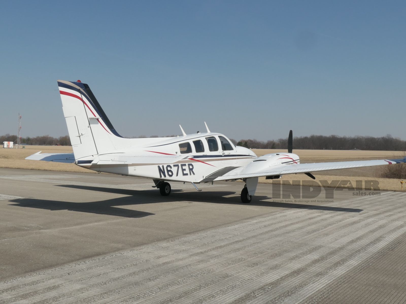 Beechcraft 58P - N67ER