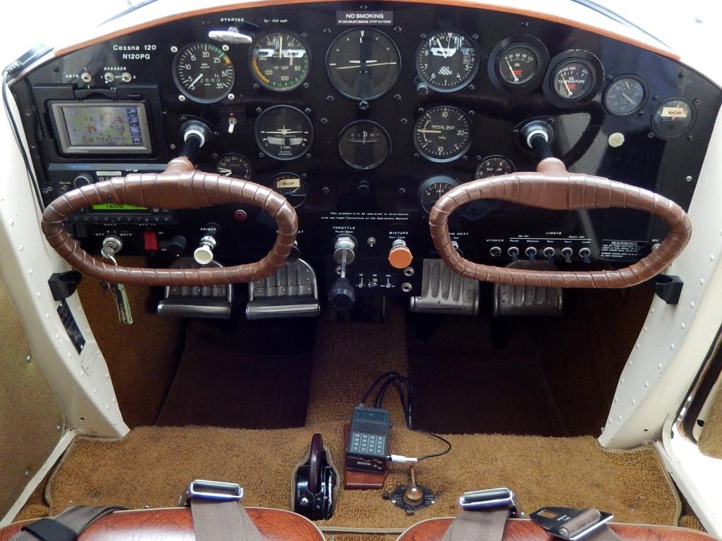 1946 Cessna 120 - N120PG