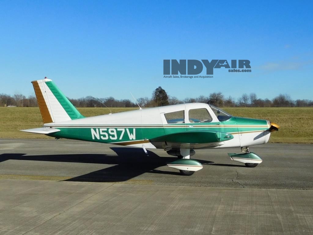 1971 Piper Cherokee 140 - N597W