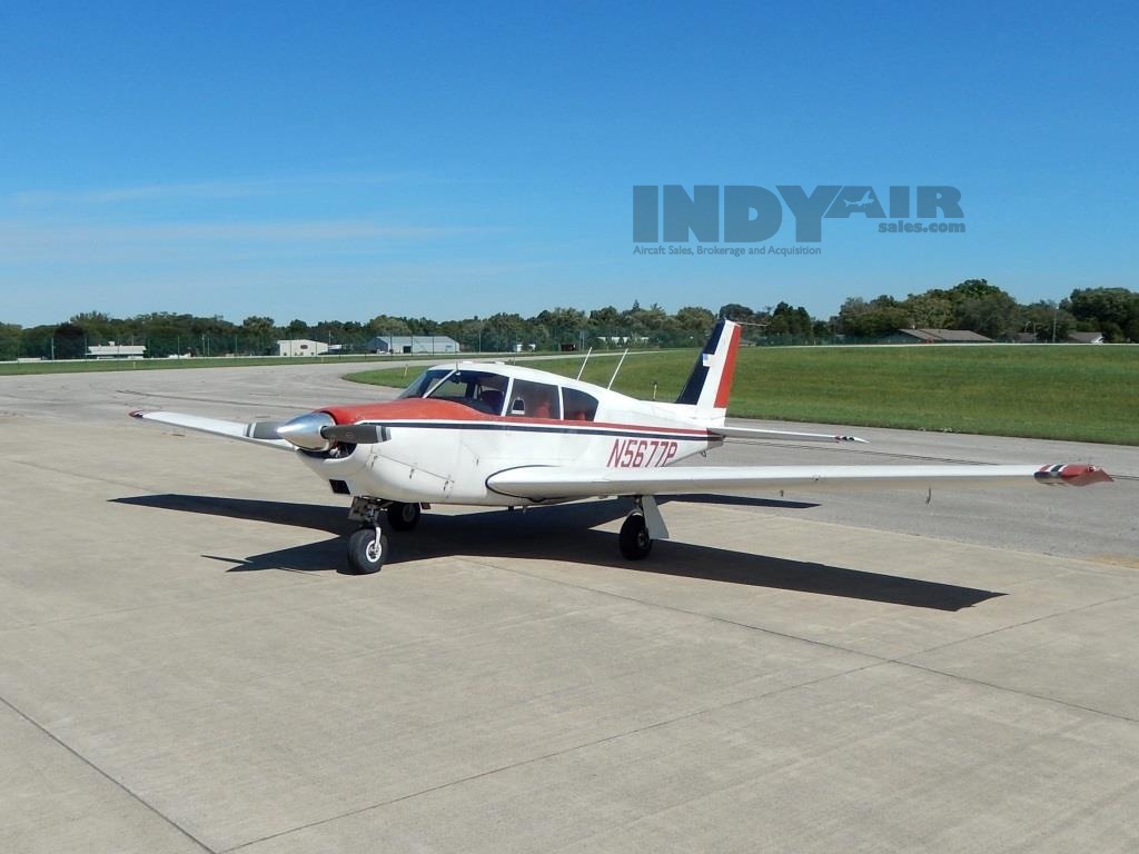 1959 Piper Comanche 180 - N5677P