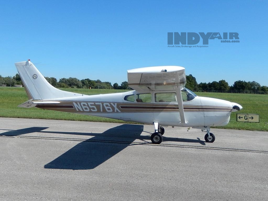 1961 Cessna 210A - N6576X