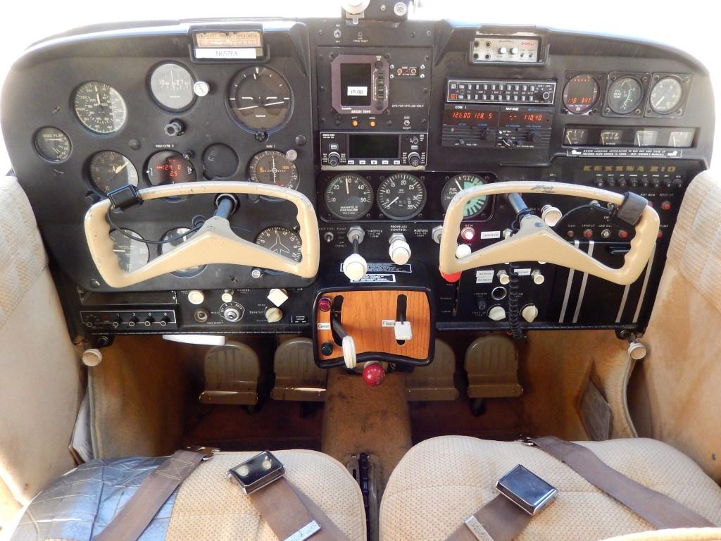 1961 Cessna 210A - N6576X