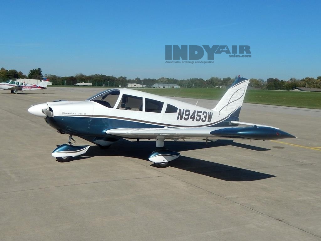 1969 Piper Cherokee 235 - N9453W