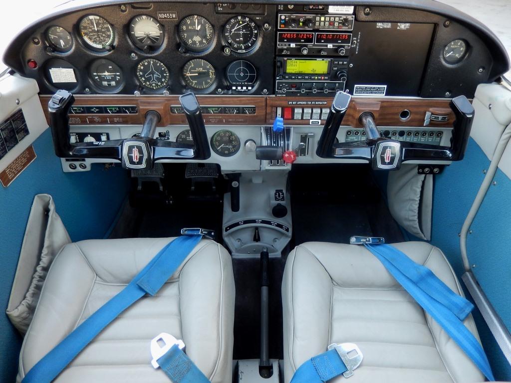 1969 Piper Cherokee 235 - N9453W