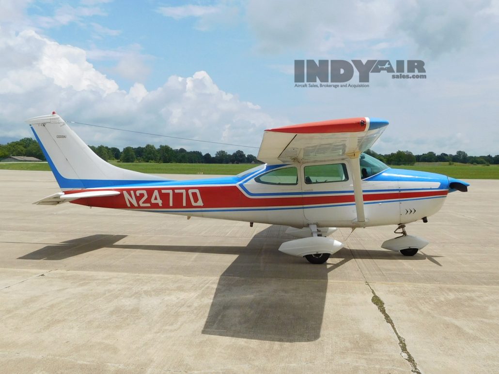 1967 Cessna Skylane 182K - N2477Q