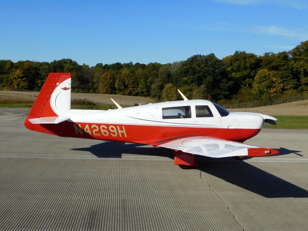 1978 Mooney M20J - N4269H