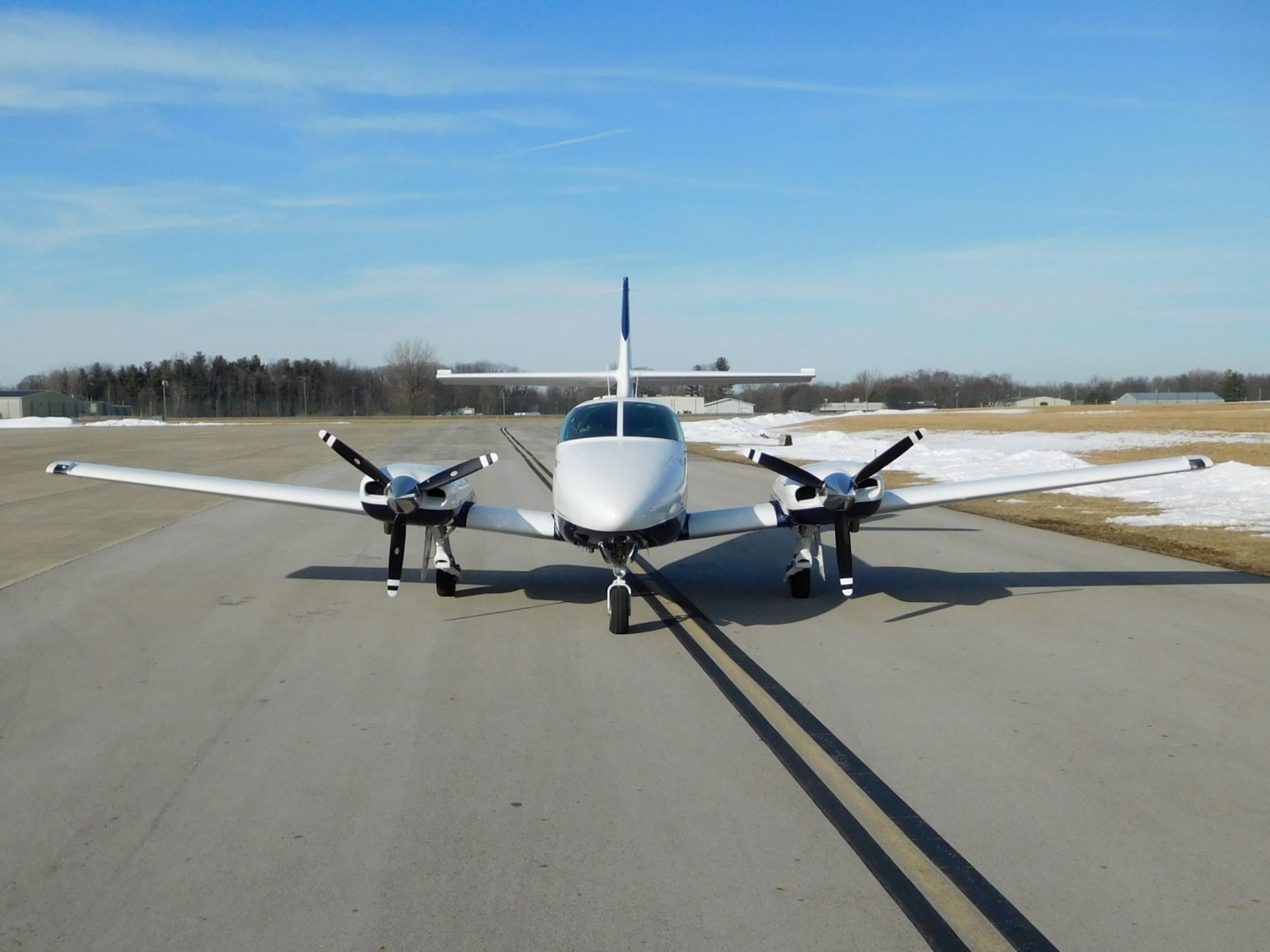 1982 Cessna 303 N5515C