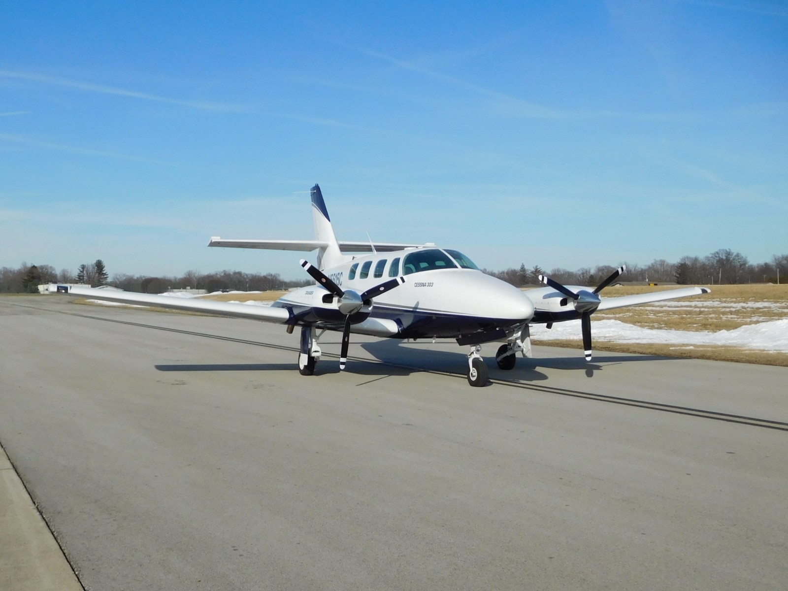 1982 Cessna 303 N5515C