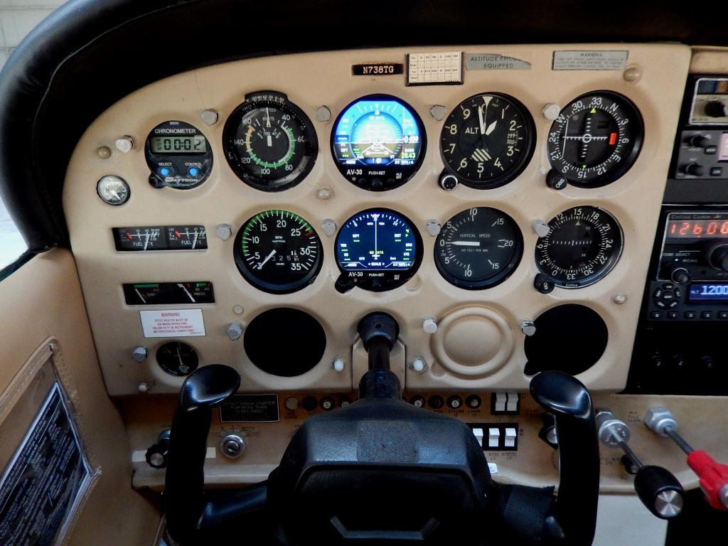 1978 Cessna 172N N738TG