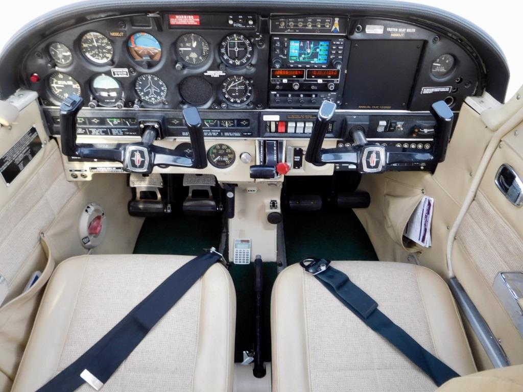 1972 Piper Cherokee 180  N690JT