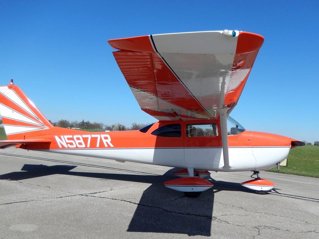 1966 Cessna 172G Skyhawk - N5877R