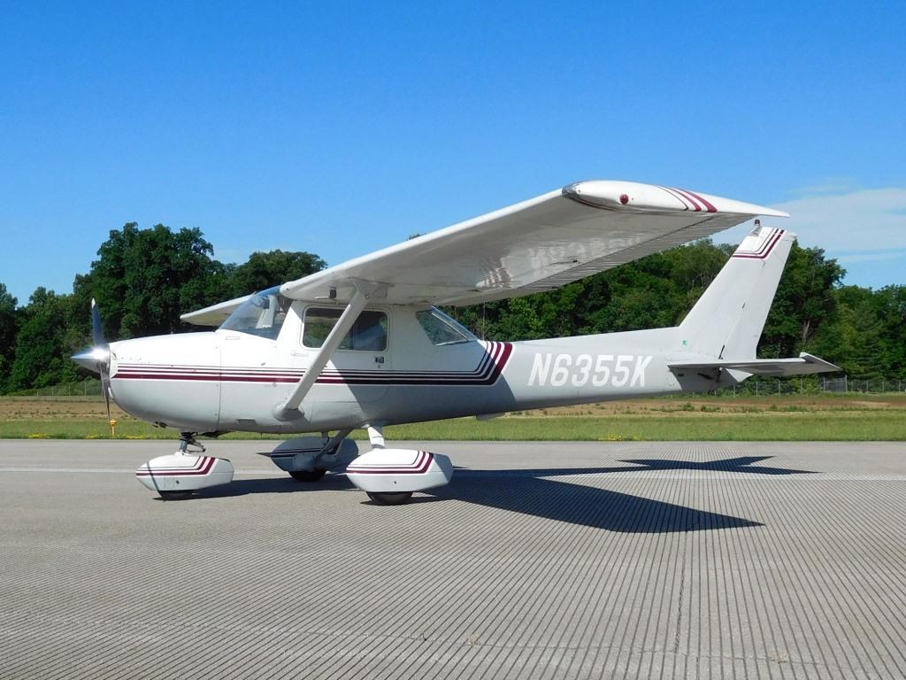 1976 Cessna 150M - N6355K