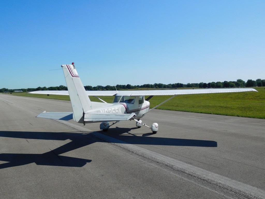 1976 Cessna 150M - N6355K