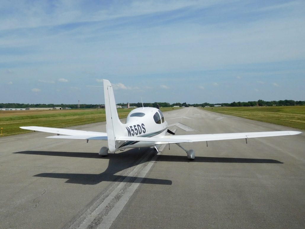 1999 Cirrus SR20 - N55DS