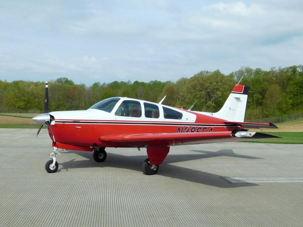 1981 Beech F33A - N38654