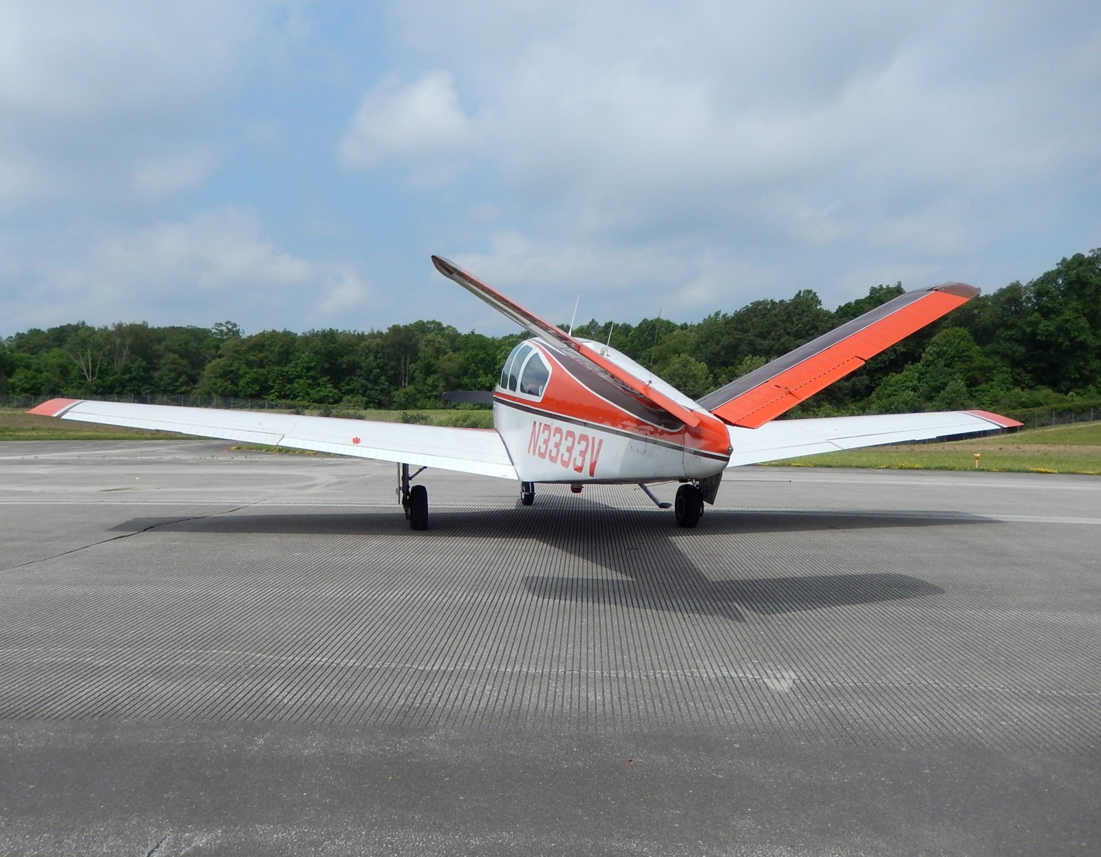 1947 Beechcraft 35 - N3333V