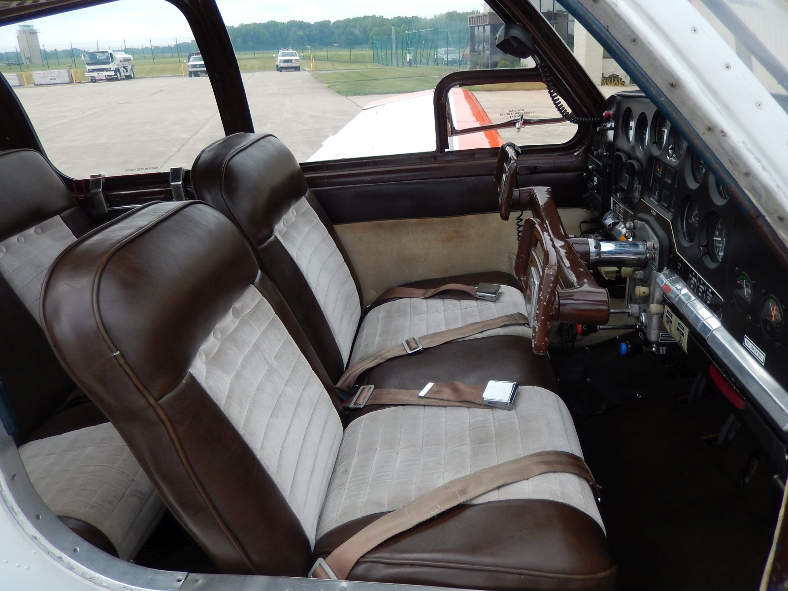 1947 Beechcraft 35 - N3333V