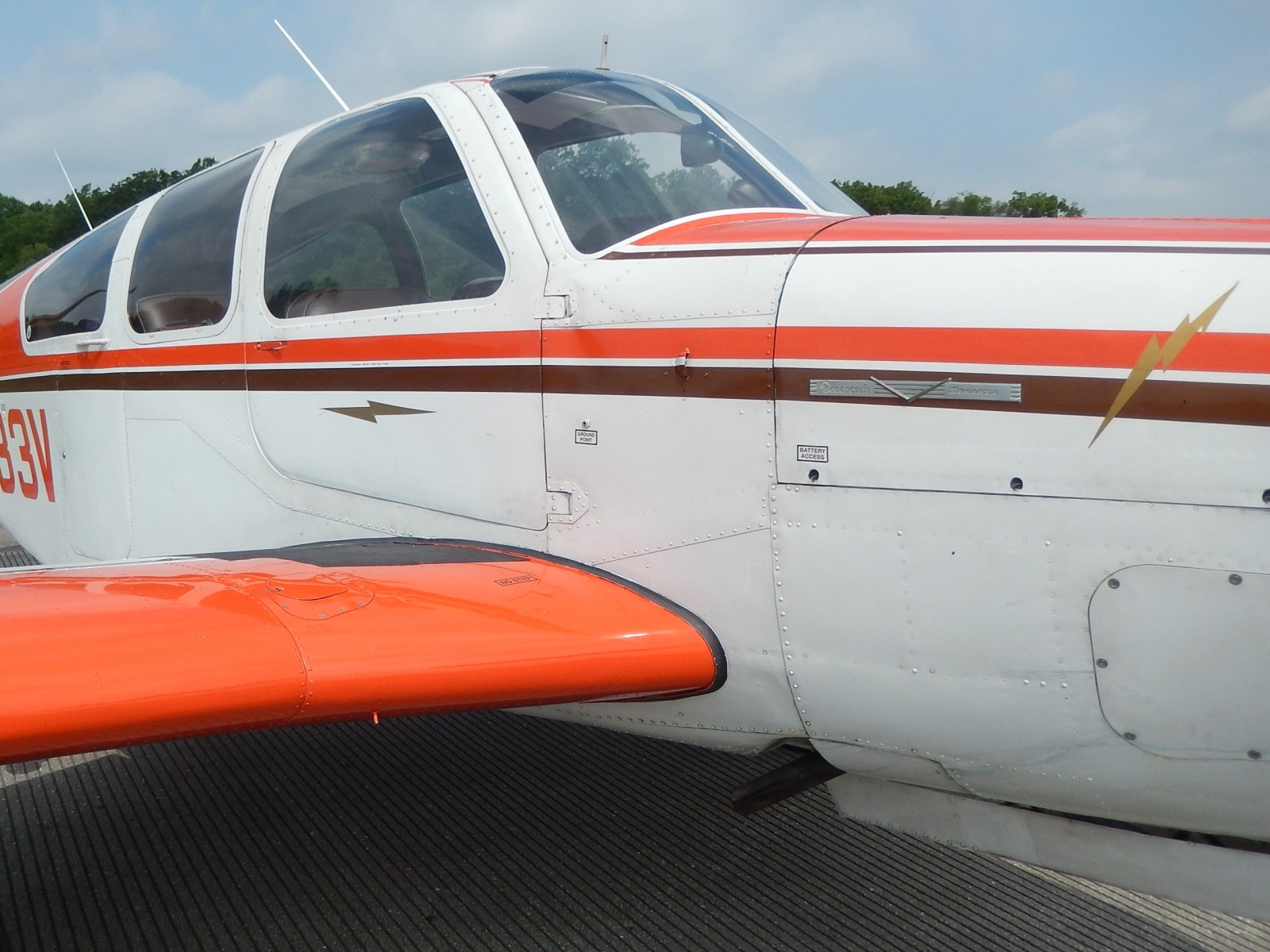 1947 Beechcraft 35 - N3333V