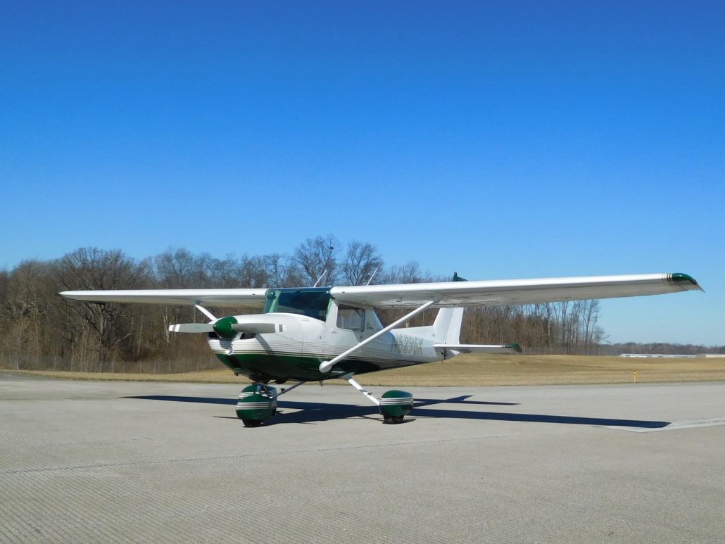 1976 Cessna 150M - N6296K