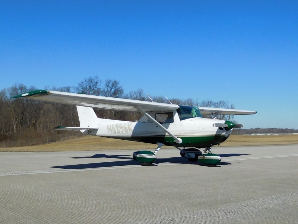 1976 Cessna 150M - N6296K