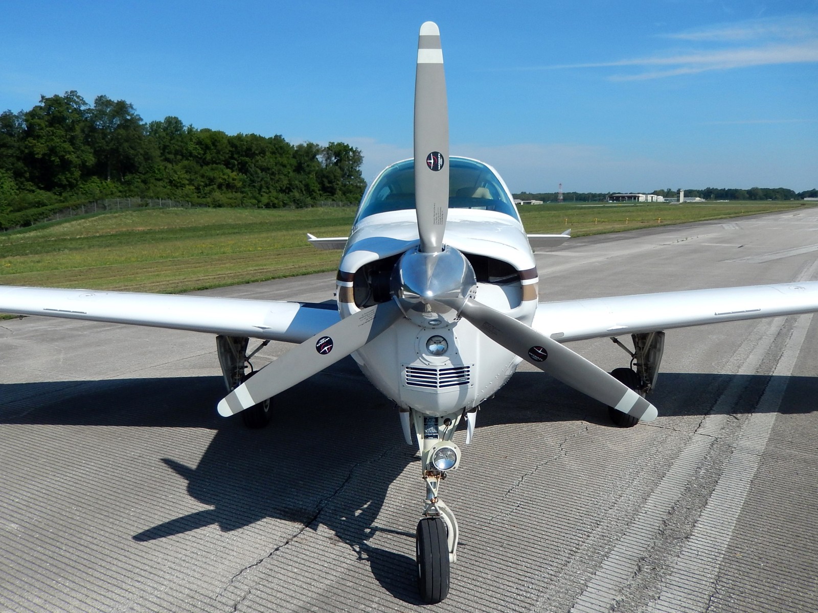 1988 Beechcraft A36 - N3114Y