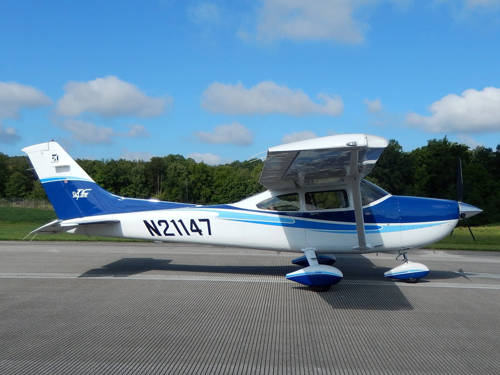 2004 Cessna T182T - N21147